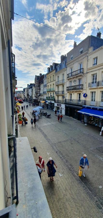 Les Balcons De Dieppe - Appartement 1Er Etage - Certifie 3 Etoiles Au Coeur De La Rue Pietonne Bagian luar foto